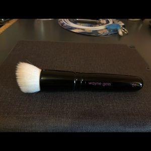Wayne Goss Brush 01 Foundation brush